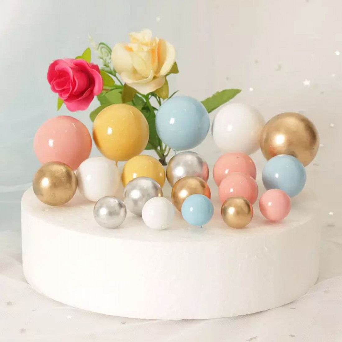 Gold Faux Ball Toppers for Cake Decoration (20 Pcs)